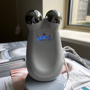 NuFACE Trinity Facial Toning Device Free shipping